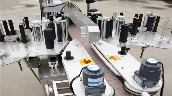 Automaattinen etu- ja takaosan pullopurkkien merkintälaitteen valmistaja